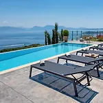 Villa Ionian Heaven *